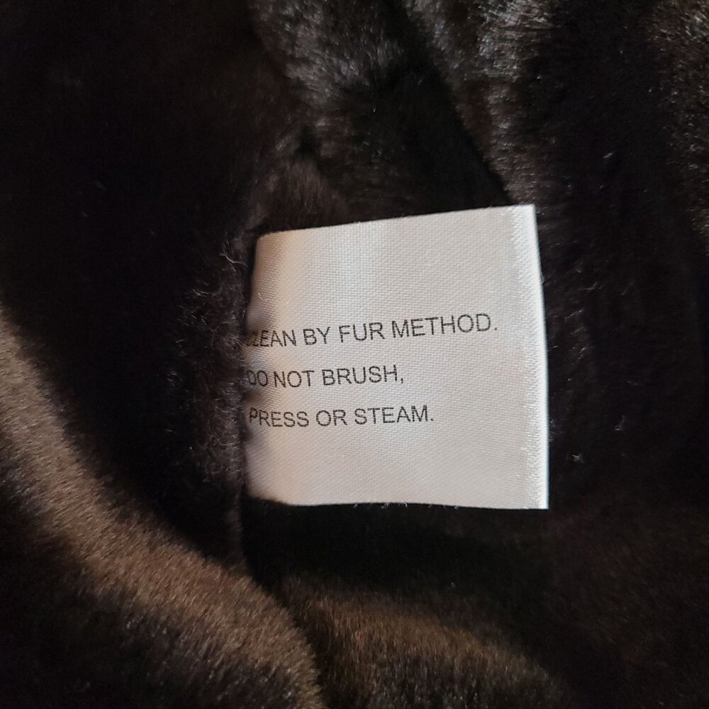 Gallery Womens Coat With Black Faux Fur Lining & Trim - Picture 2 of 11